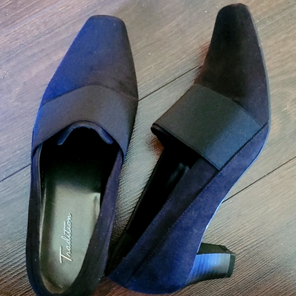 Tradition Shoes Black Size 8M - Picture 1 of 1